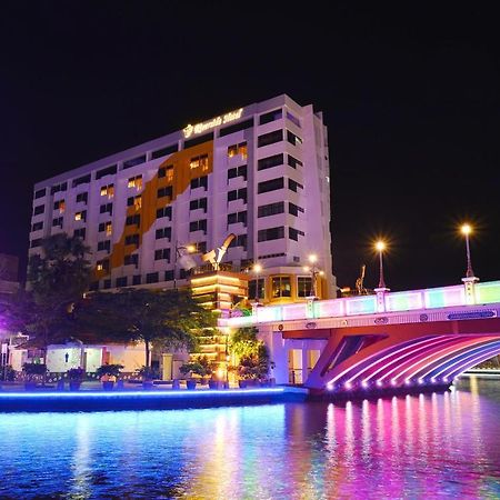 Tun Fatimah Riverside Hotel Malacca Ngoại thất bức ảnh