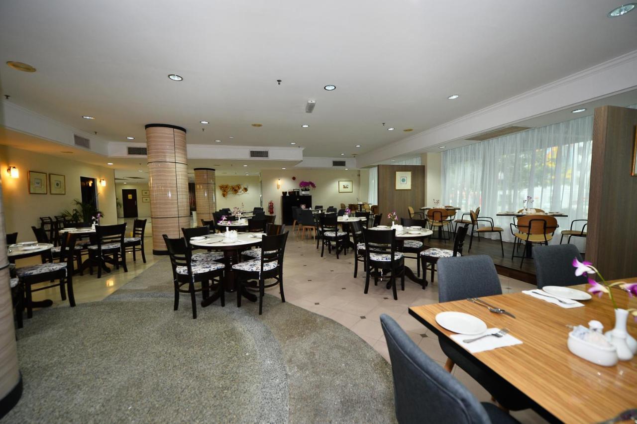 Tun Fatimah Riverside Hotel Malacca Ngoại thất bức ảnh