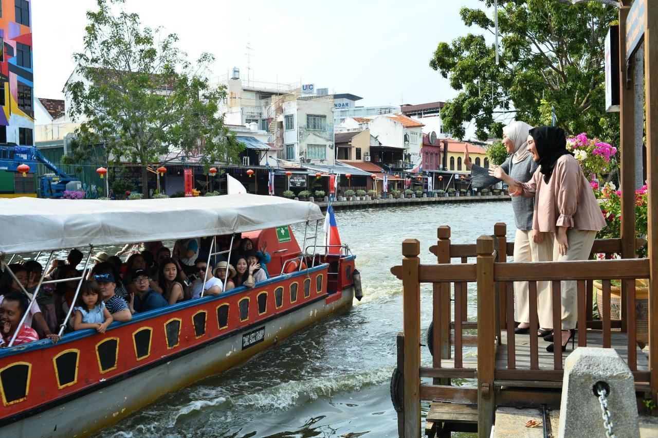 Tun Fatimah Riverside Hotel Malacca Ngoại thất bức ảnh