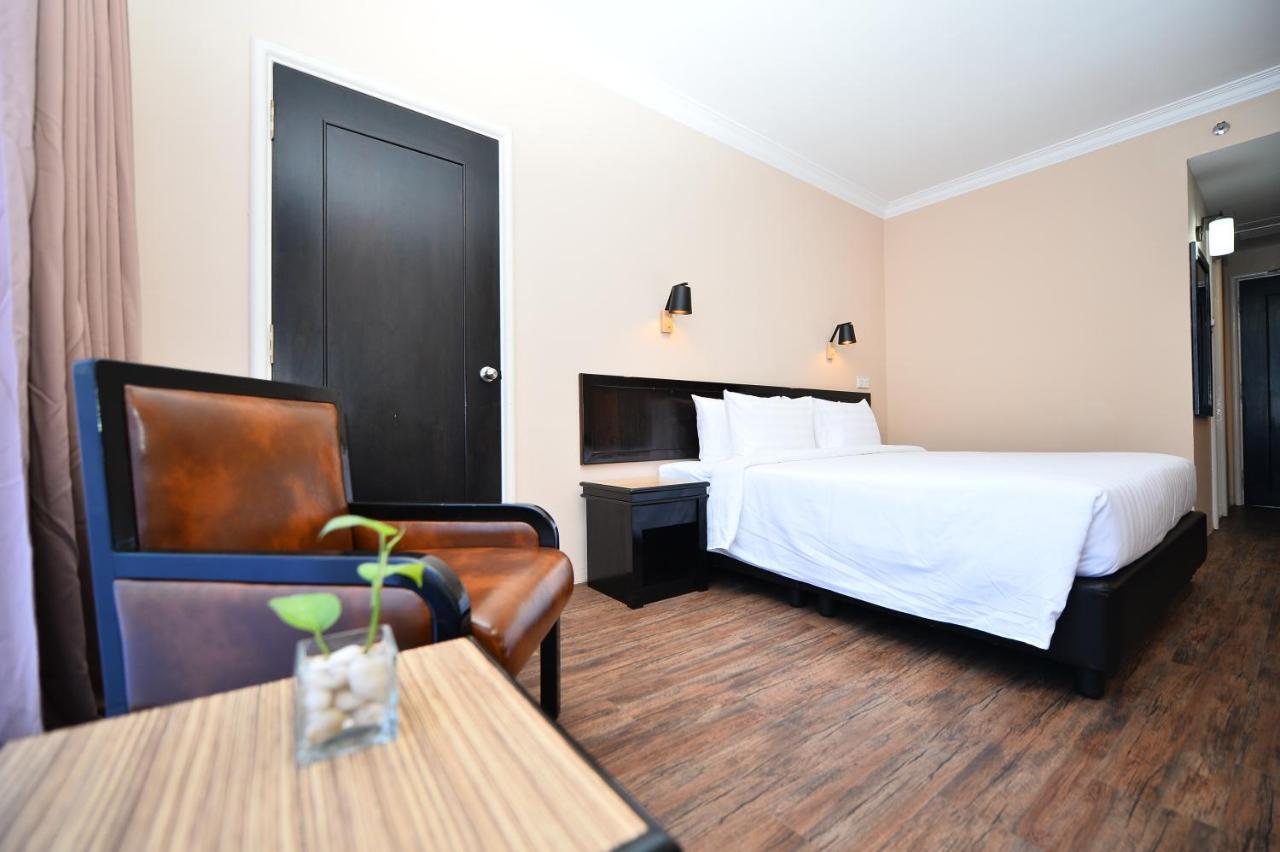 Tun Fatimah Riverside Hotel Malacca Ngoại thất bức ảnh